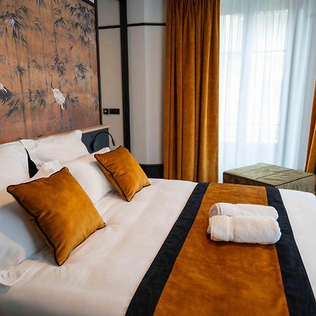Hotel Et Restaurant Le Regina Le Puy-en-Velay Dış mekan fotoğraf